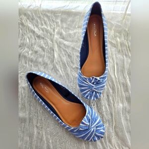 Nautica Blue/White stripes, Flats Size 8.5